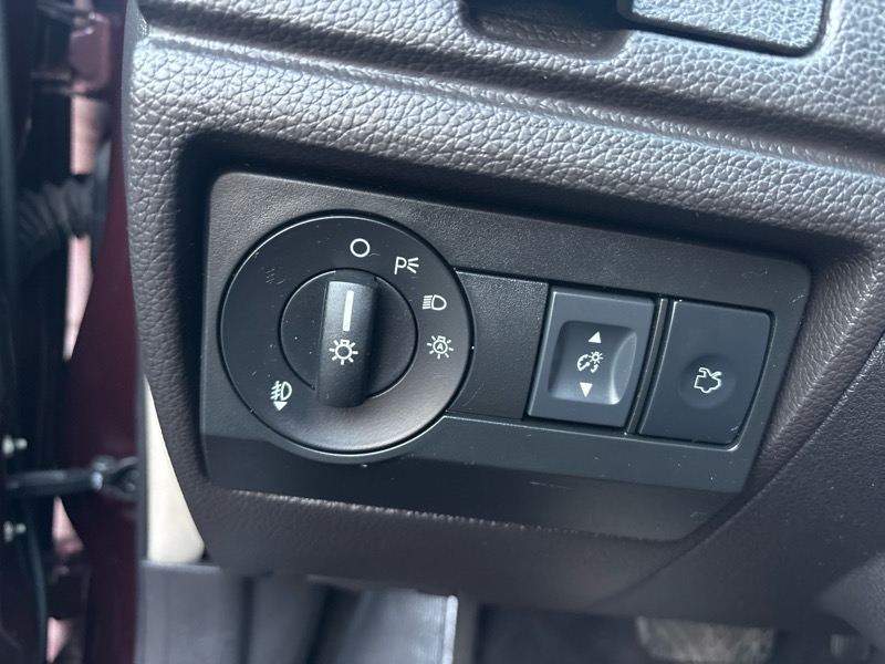 Ford Fusion I4 SEL 2011 Ford Fusion I4 SEL 2011