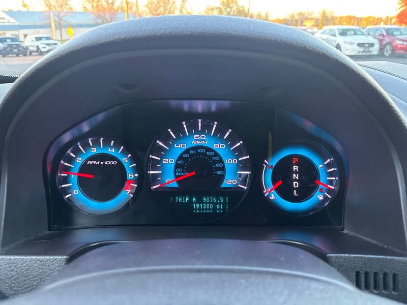 Ford Fusion I4 SEL 2011 Ford Fusion I4 SEL 2011