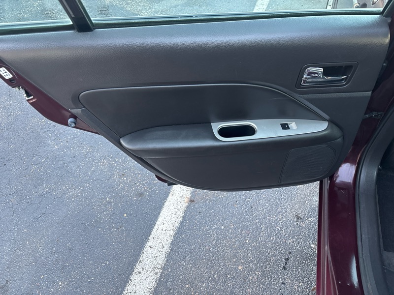 Ford Fusion I4 SEL 2011 Ford Fusion I4 SEL 2011