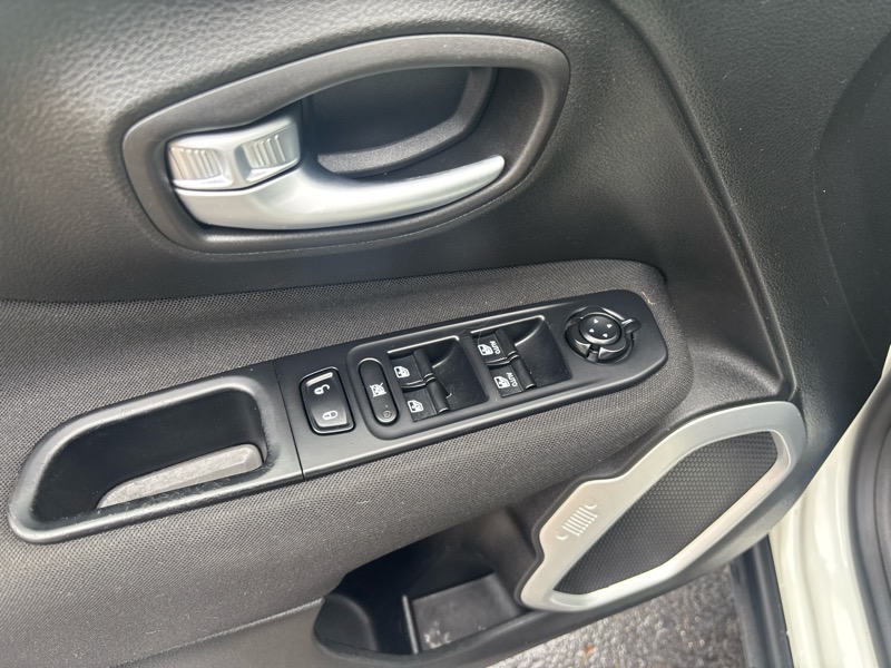 Jeep Renegade Latitude 4WD 2019 Jeep Renegade Latitude 4WD 2019