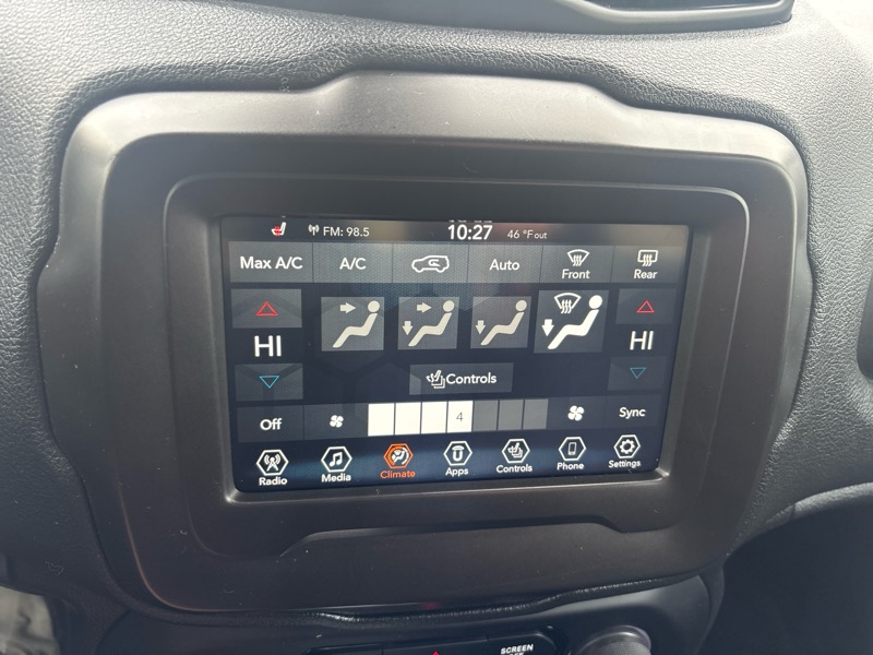 Jeep Renegade Latitude 4WD 2019 Jeep Renegade Latitude 4WD 2019