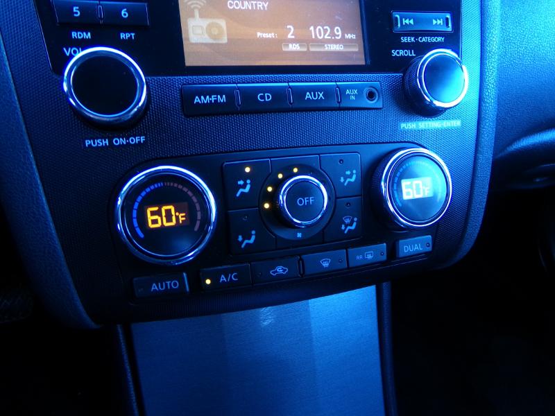 Nissan Altima 2.5 2010 Nissan Altima 2.5 2010