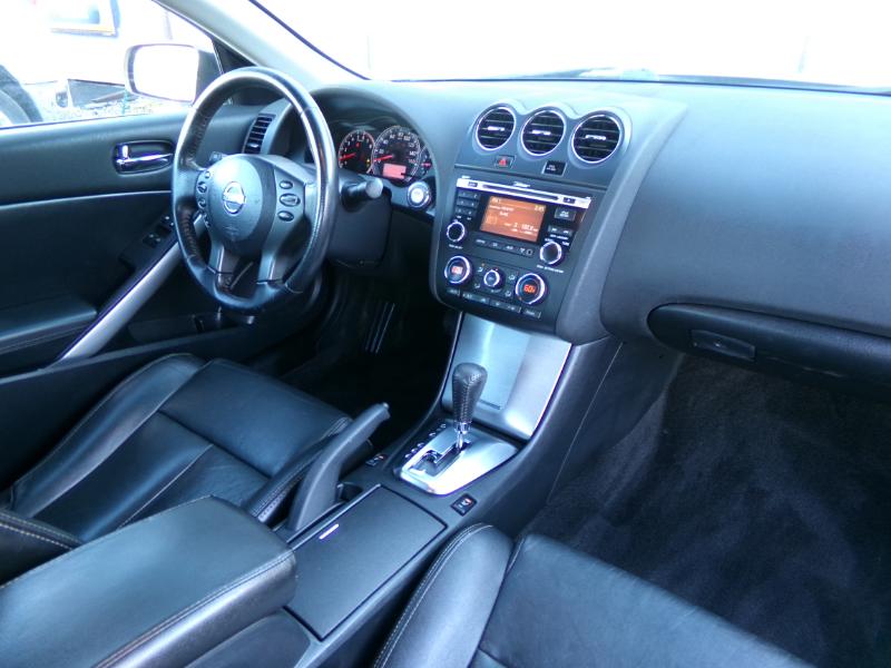 Nissan Altima 2.5 2010 Nissan Altima 2.5 2010