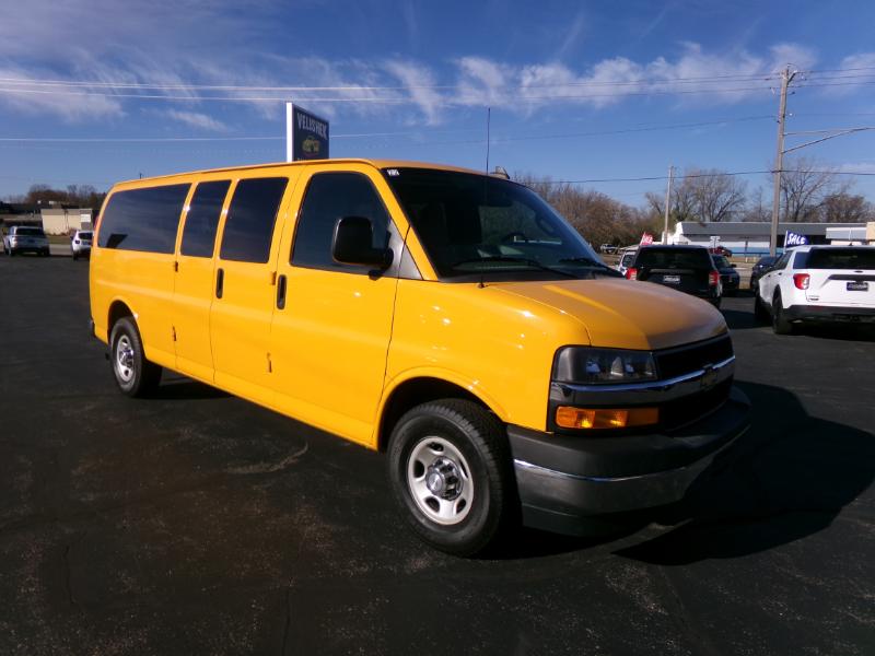 2017 Chevrolet Express LT 3500 Extended