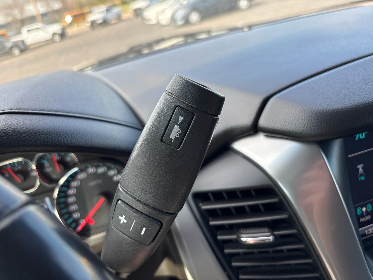 Chevrolet Suburban LT 4WD 2019