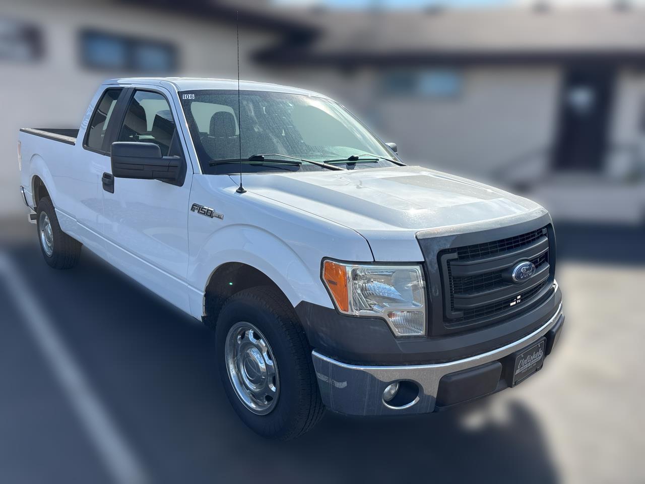2014 Ford F-150 2WD SuperCab 145" XL 6.5' box