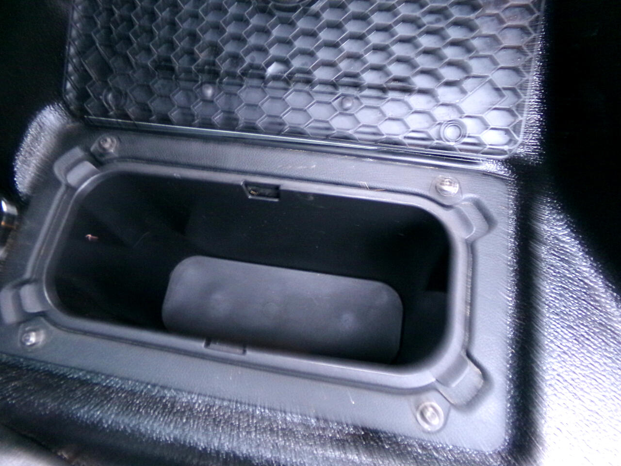 RAM 1500 4WD Crew Cab 140.5" ST 2016