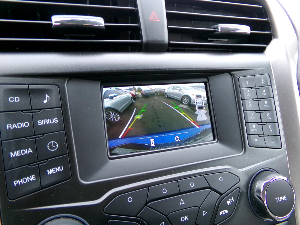 Ford Fusion Hybrid SE FWD 2018