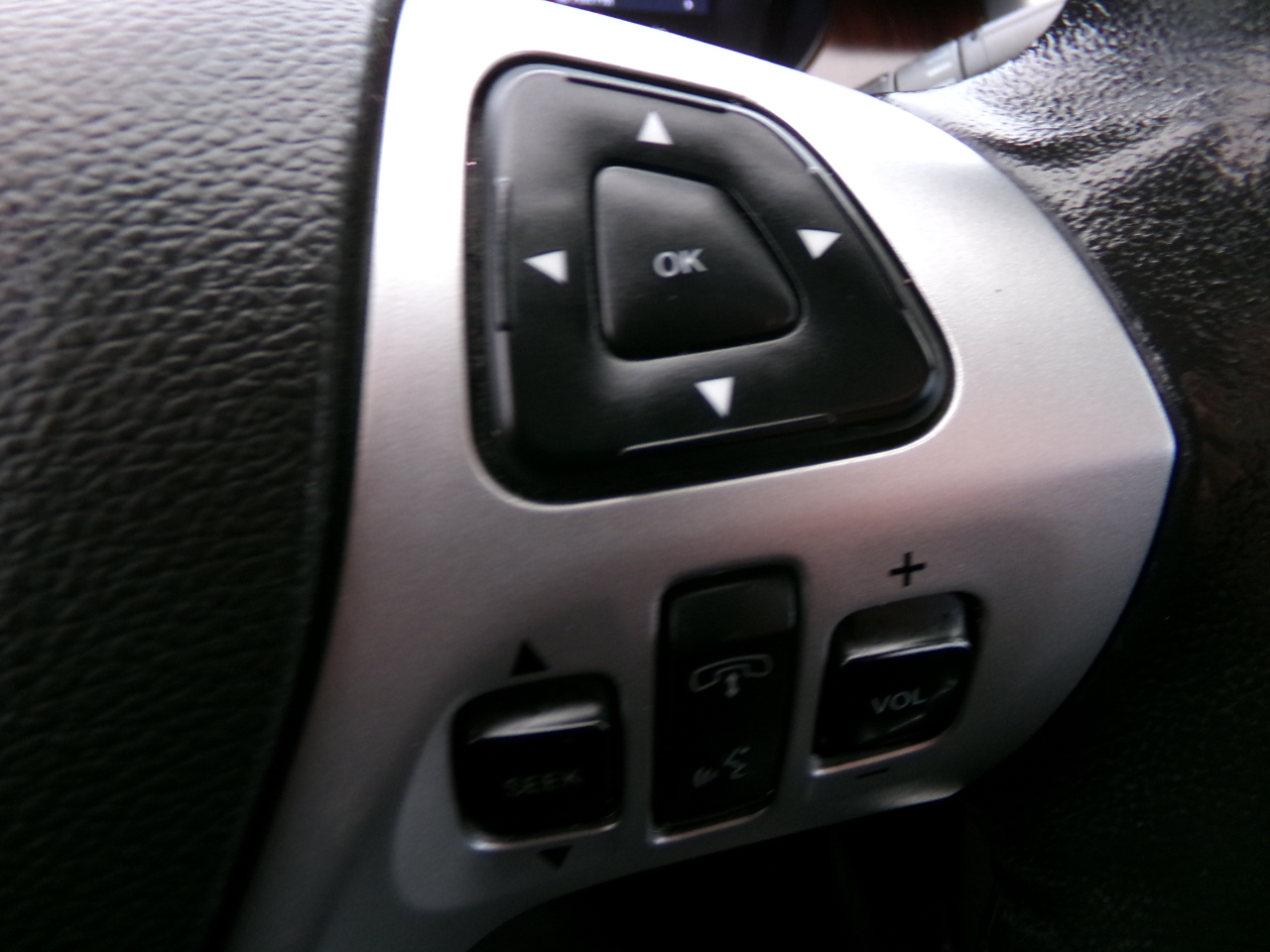 Ford Edge 4dr Limited FWD 2013