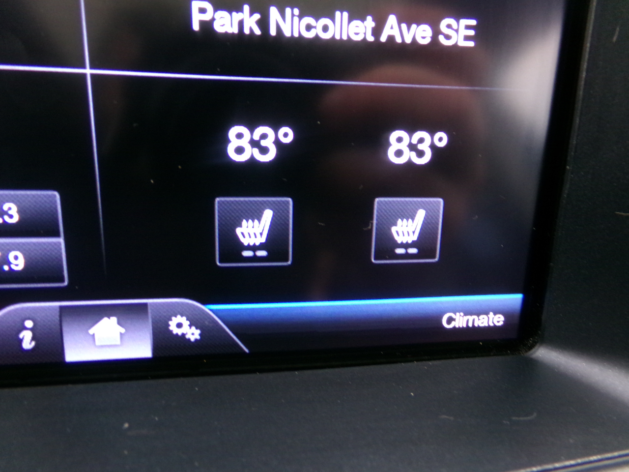 Ford Edge 4dr Limited FWD 2013