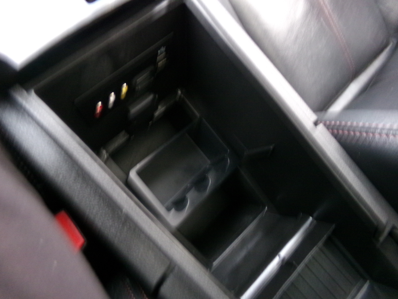 Ford Edge 4dr Limited FWD 2013