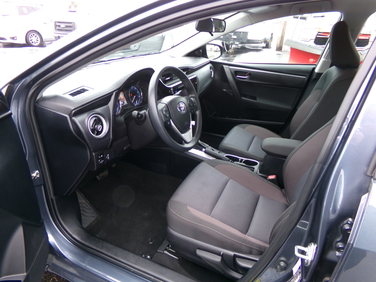 Toyota Corolla LE 4D Sedan 2018