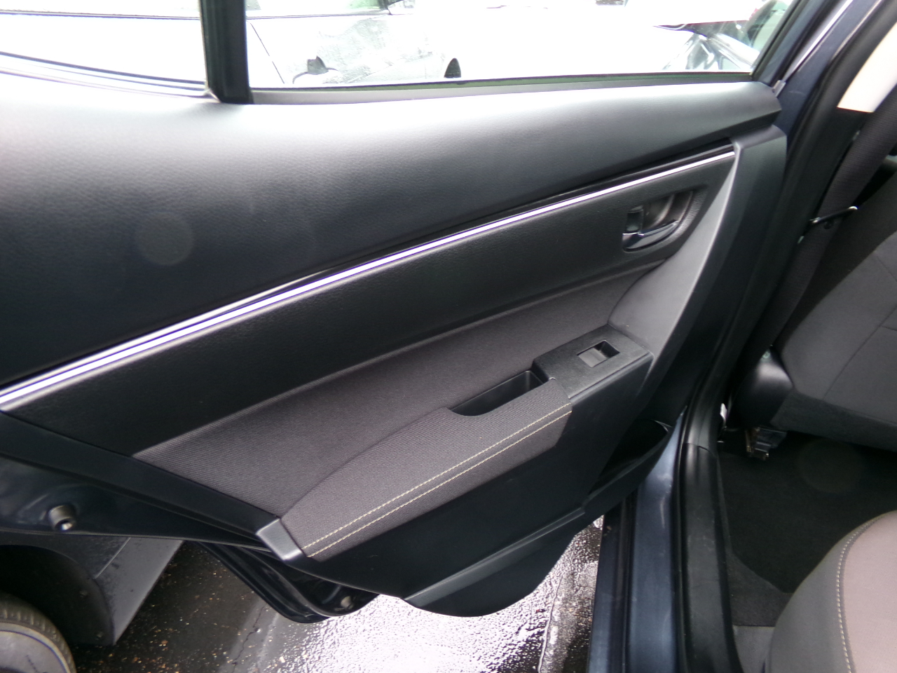 Toyota Corolla LE 4D Sedan 2018