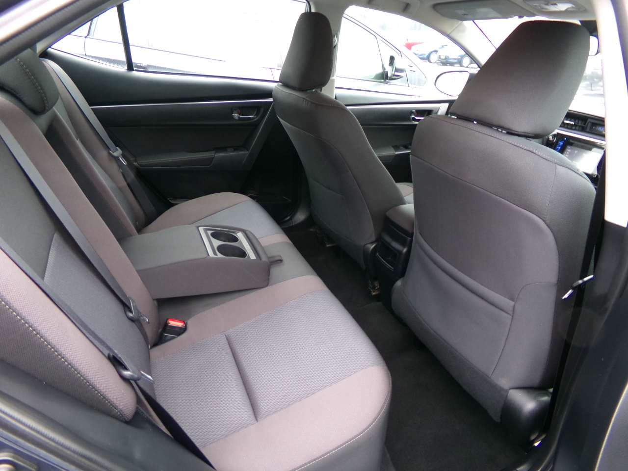 Toyota Corolla LE 4D Sedan 2018