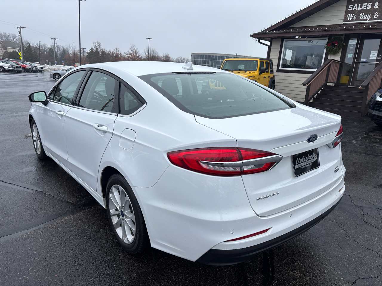 Ford Fusion Hybrid SE FWD 2020
