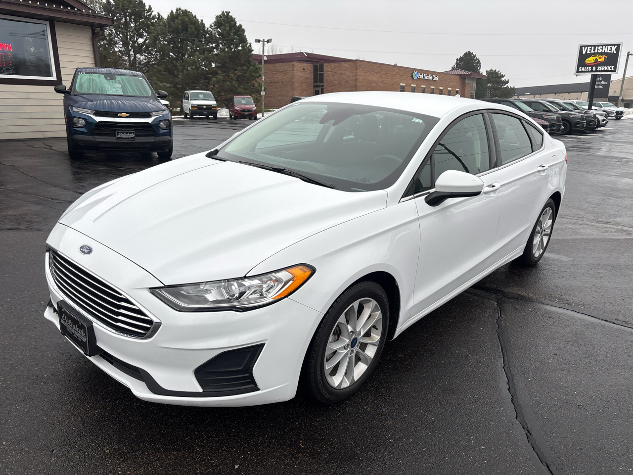 Ford Fusion Hybrid SE FWD 2020