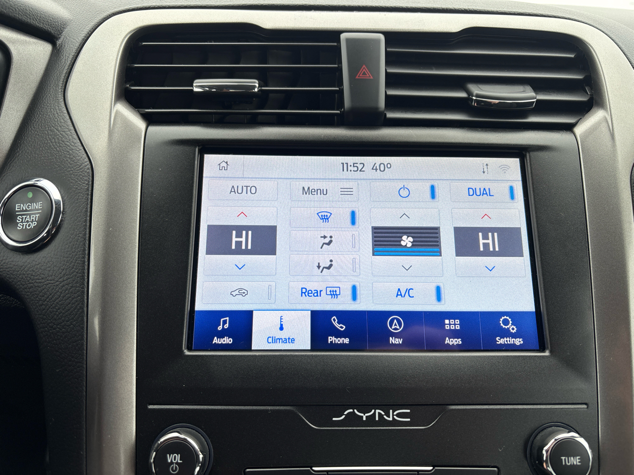 Ford Fusion Hybrid SE FWD 2020