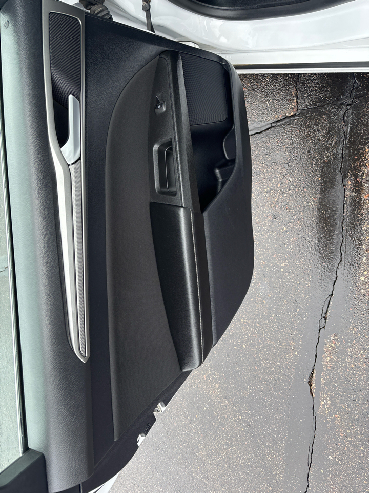 Ford Fusion Hybrid SE FWD 2020