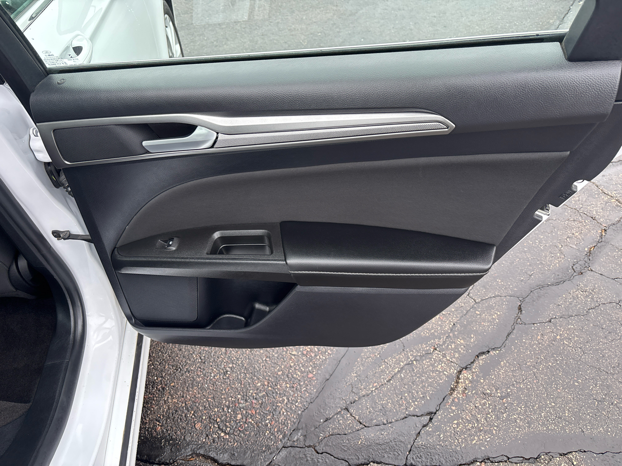 Ford Fusion Hybrid SE FWD 2020