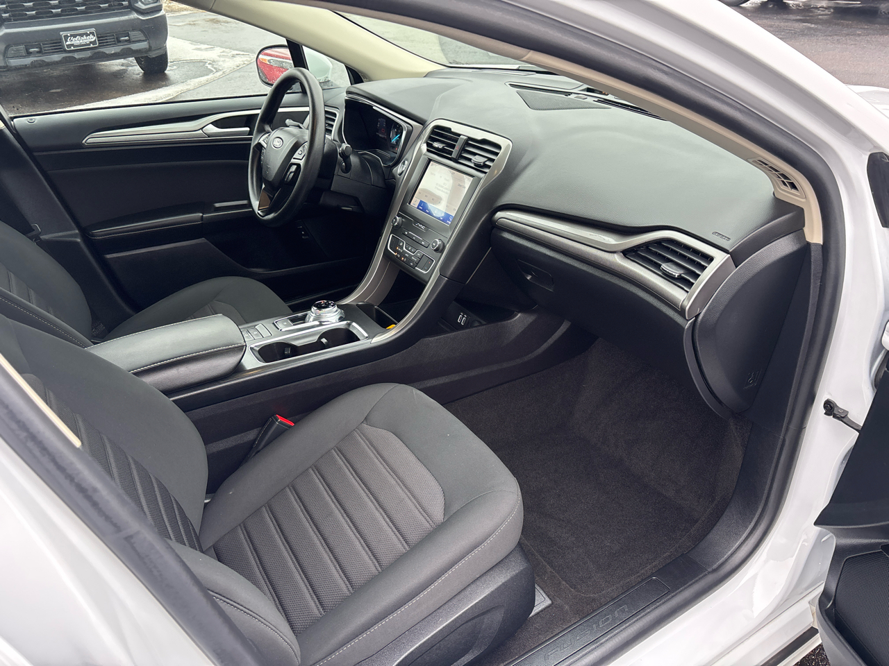 Ford Fusion Hybrid SE FWD 2020