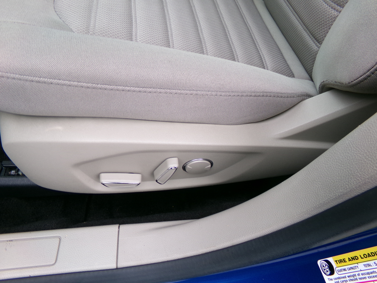 Ford Fusion Hybrid SE FWD 2018