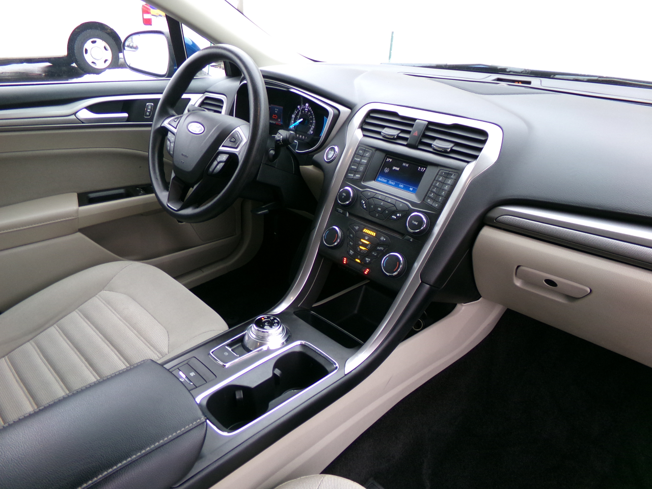 Ford Fusion Hybrid SE FWD 2018