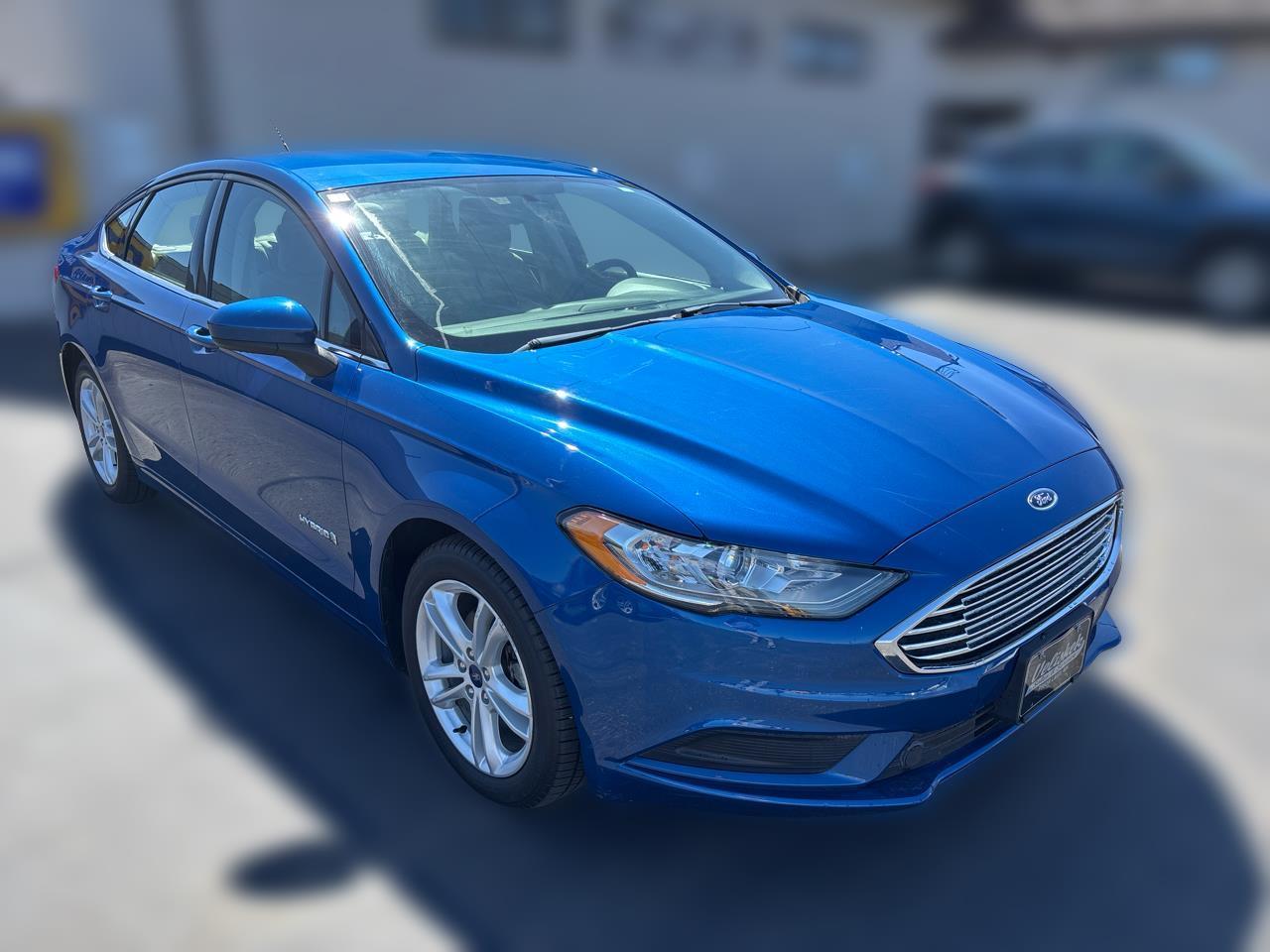 Ford Fusion Hybrid SE FWD 2018