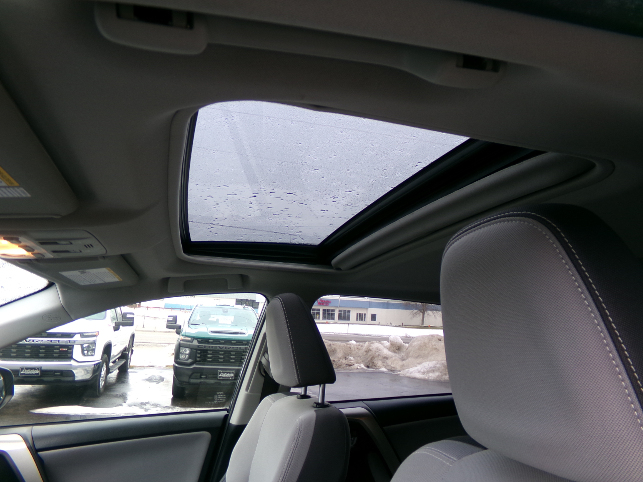 Toyota RAV4 AWD 4dr XLE (Natl) 2014