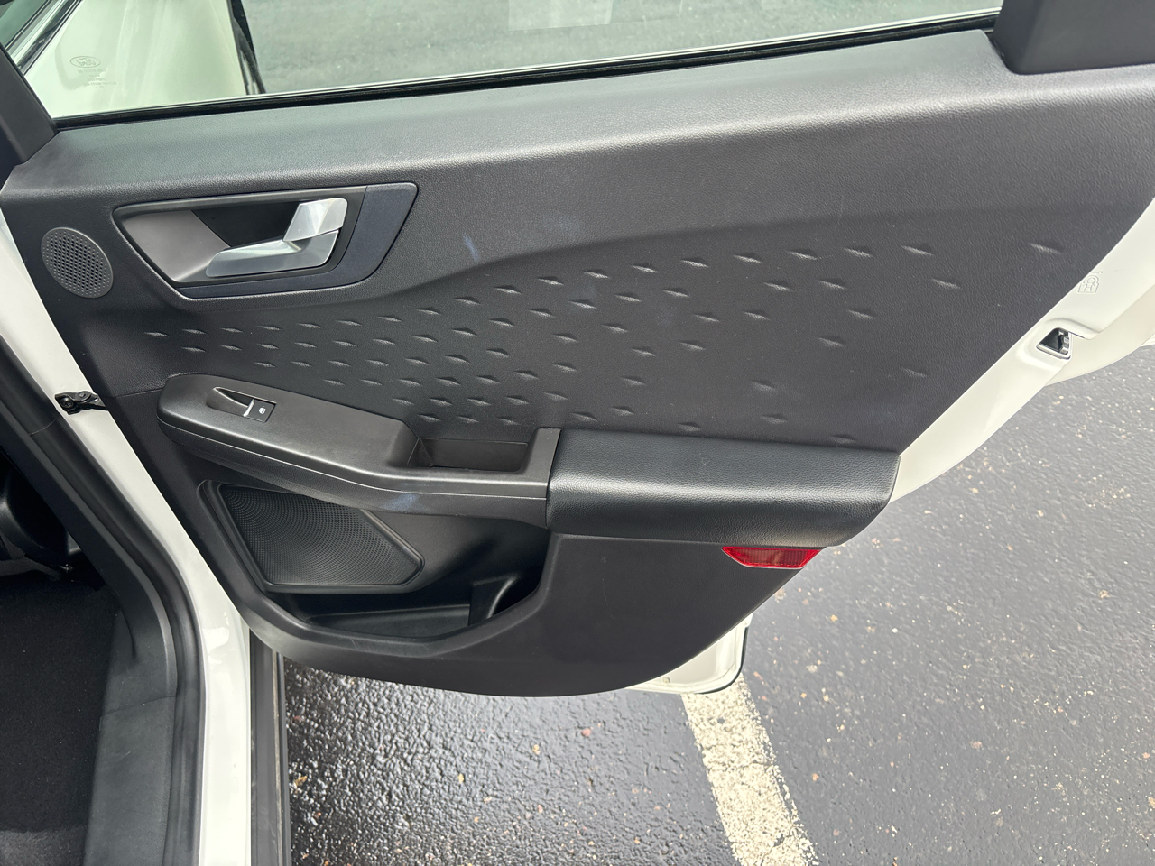 Ford Escape Titanium Hybrid AWD 2020