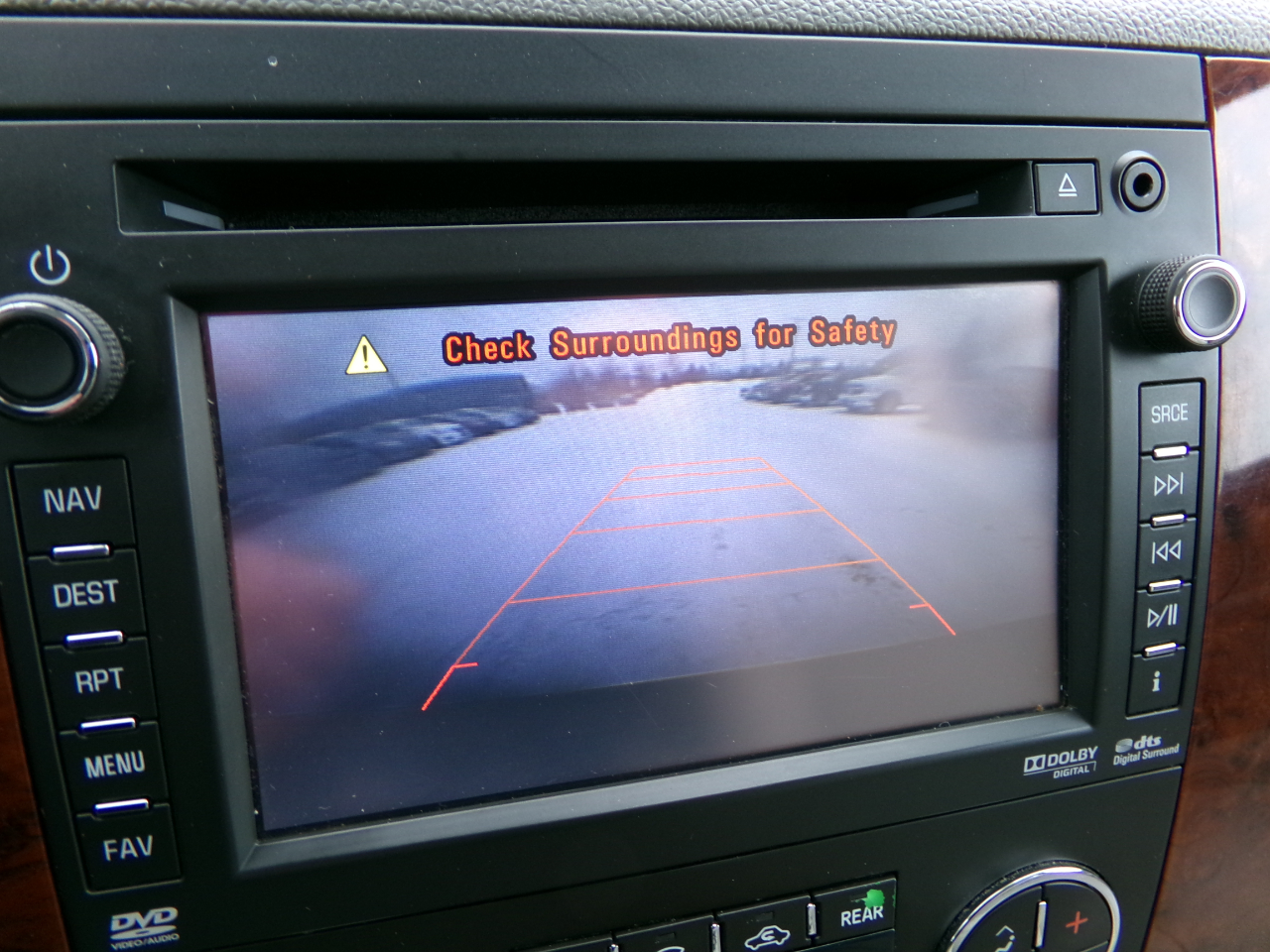 Chevrolet Suburban 4WD 4dr 1500 LTZ 2013