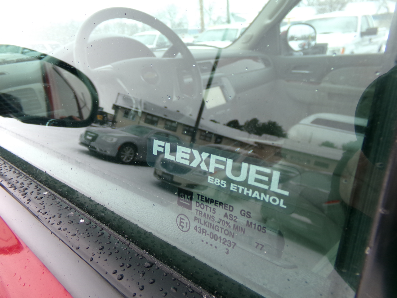 Chevrolet Suburban 4WD 4dr 1500 LTZ 2013