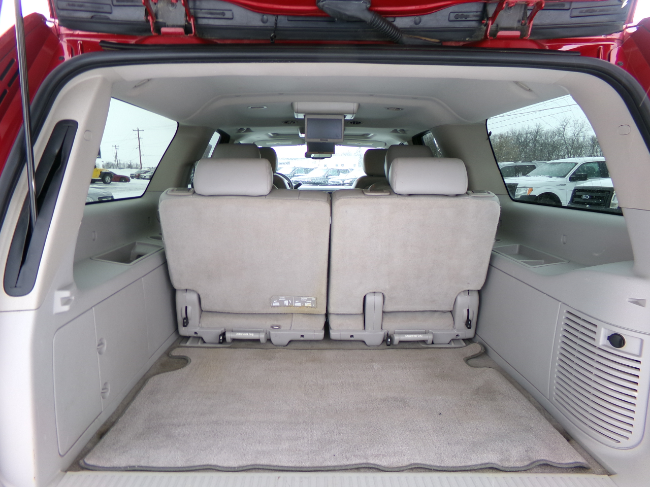 Chevrolet Suburban 4WD 4dr 1500 LTZ 2013