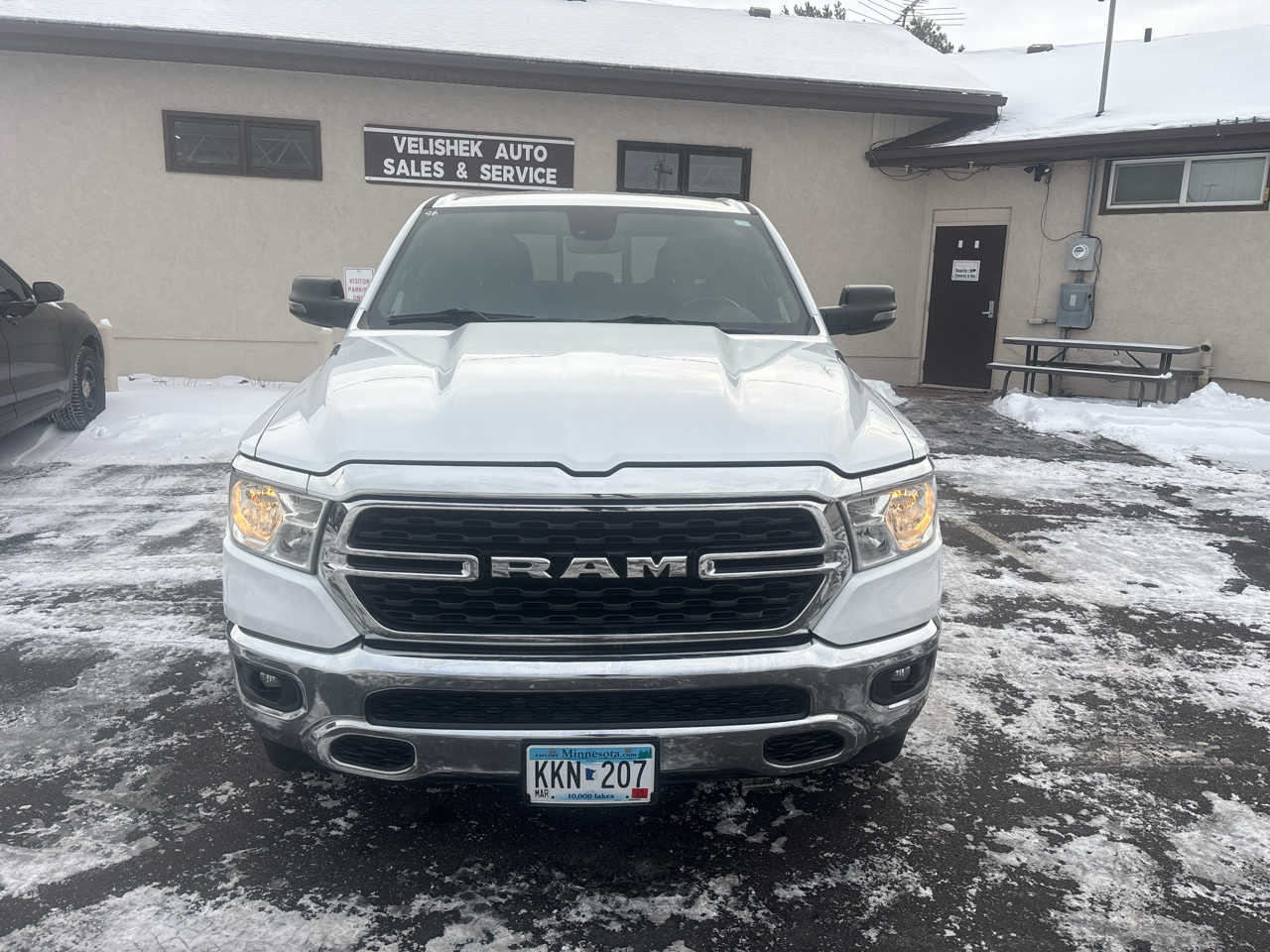 RAM 1500 Lone Star 4x4 Crew Cab 6'4" Box 2023