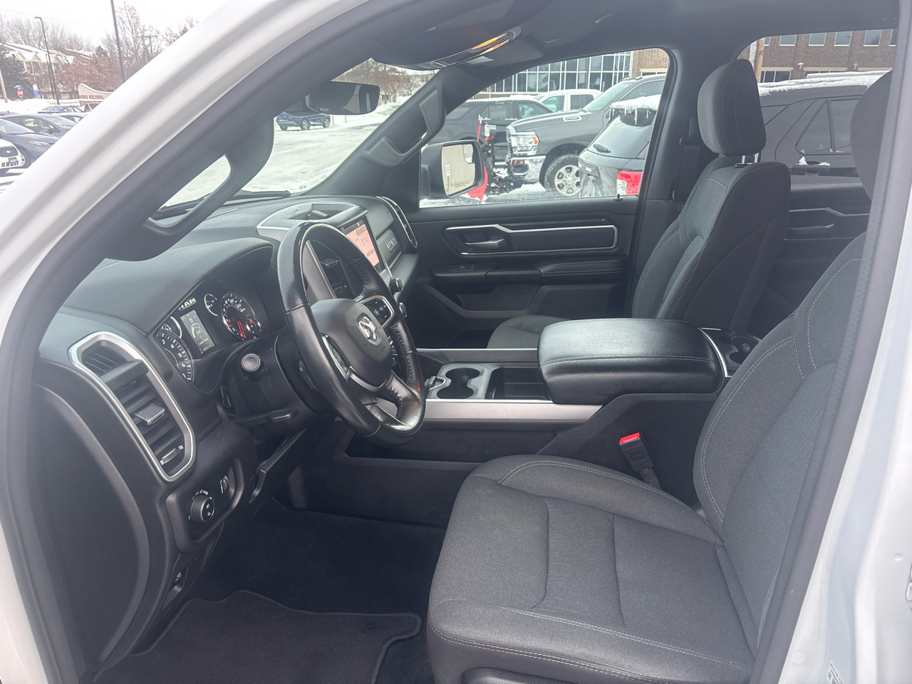 RAM 1500 Lone Star 4x4 Crew Cab 6'4" Box 2023