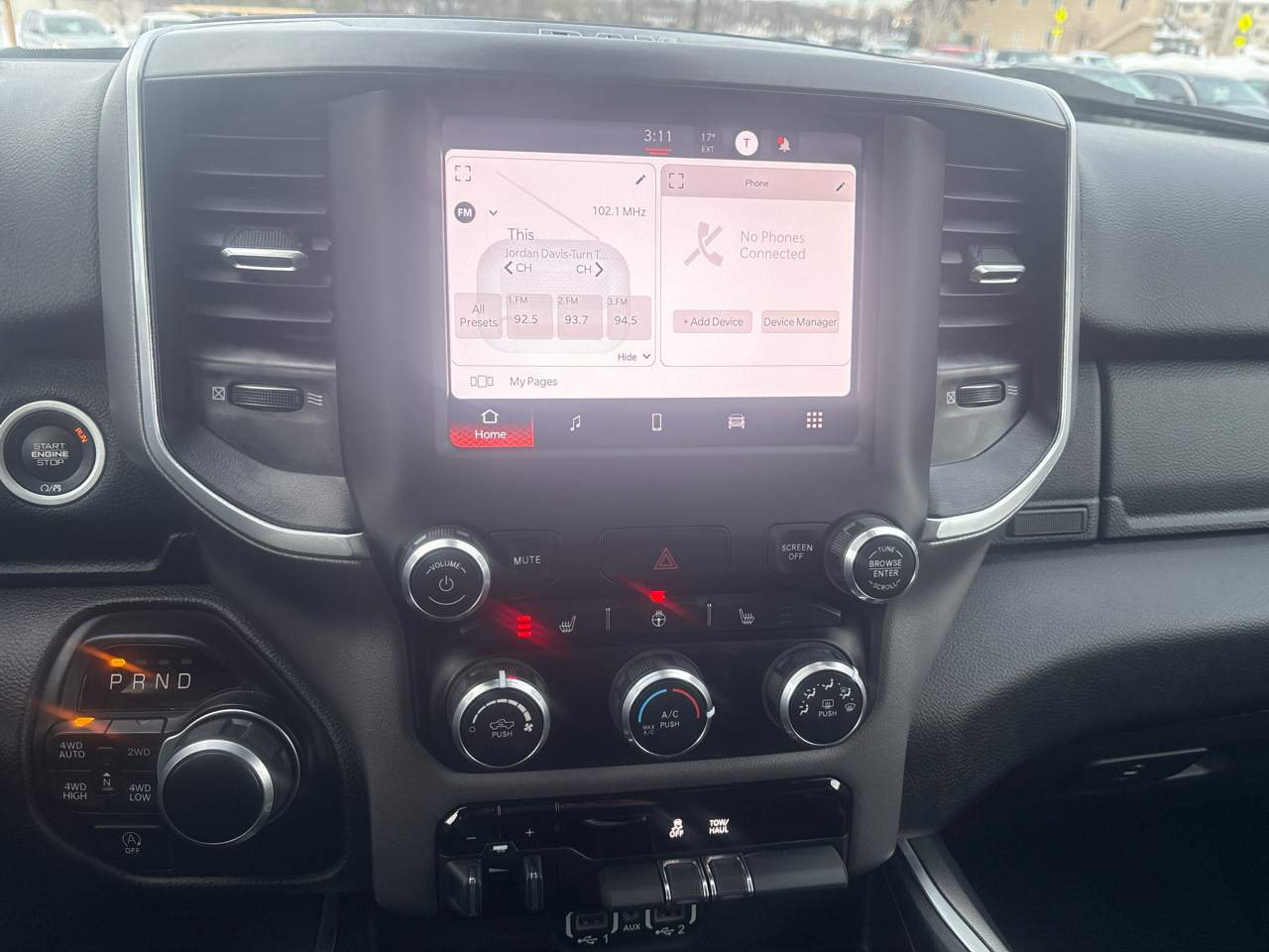 RAM 1500 Lone Star 4x4 Crew Cab 6'4" Box 2023