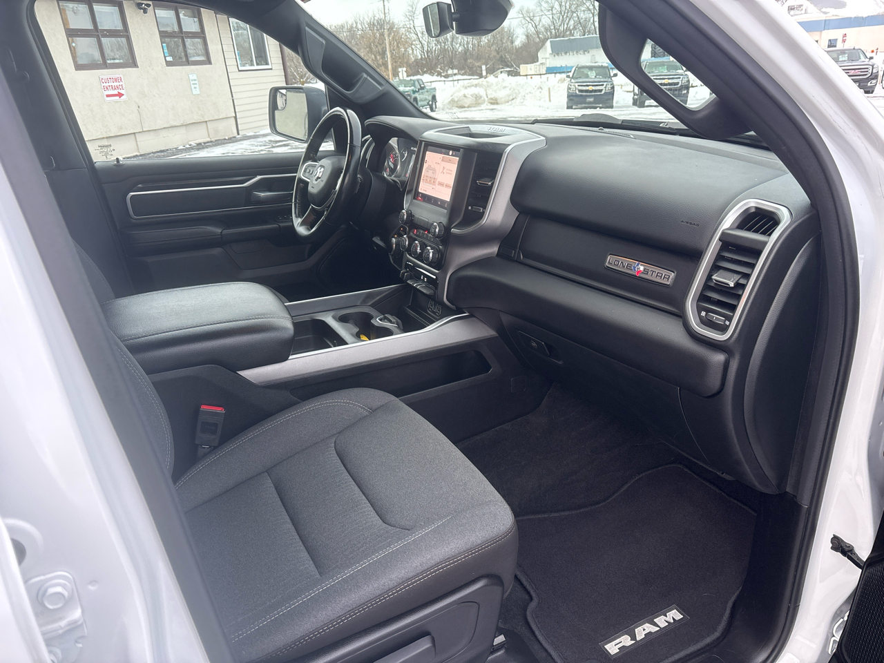 RAM 1500 Lone Star 4x4 Crew Cab 6'4" Box 2023