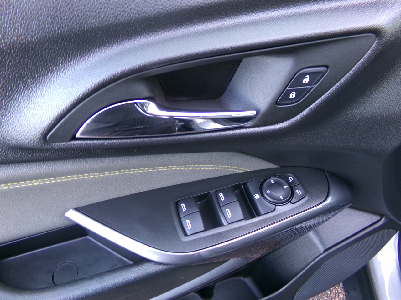 Chevrolet Trax FWD 4dr ACTIV 2025