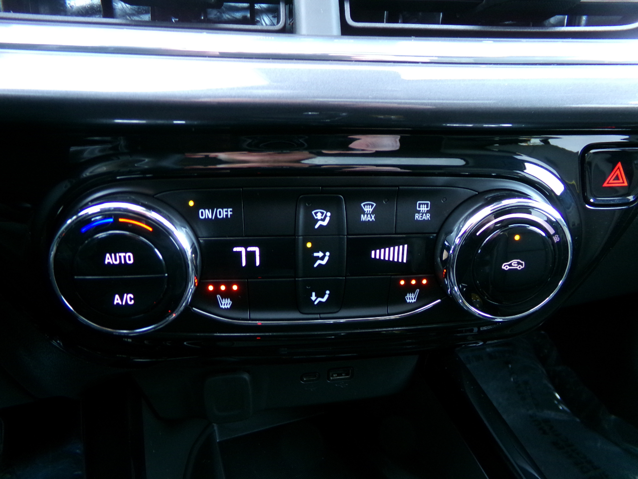 Chevrolet Trax FWD 4dr ACTIV 2025