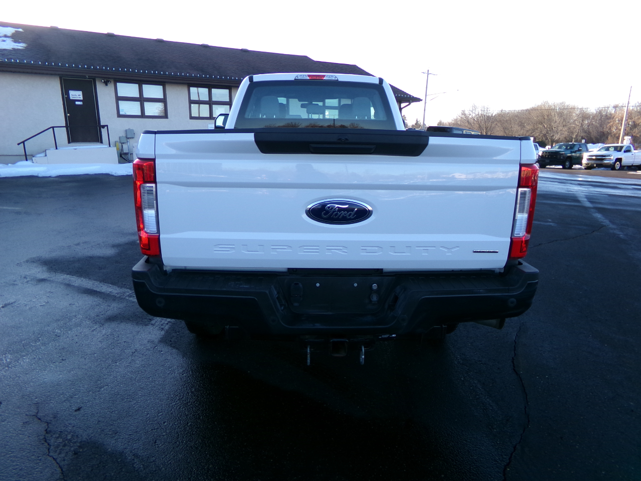 Ford Super Duty F-250 SRW XL 4WD SuperCab 8' Box 2019