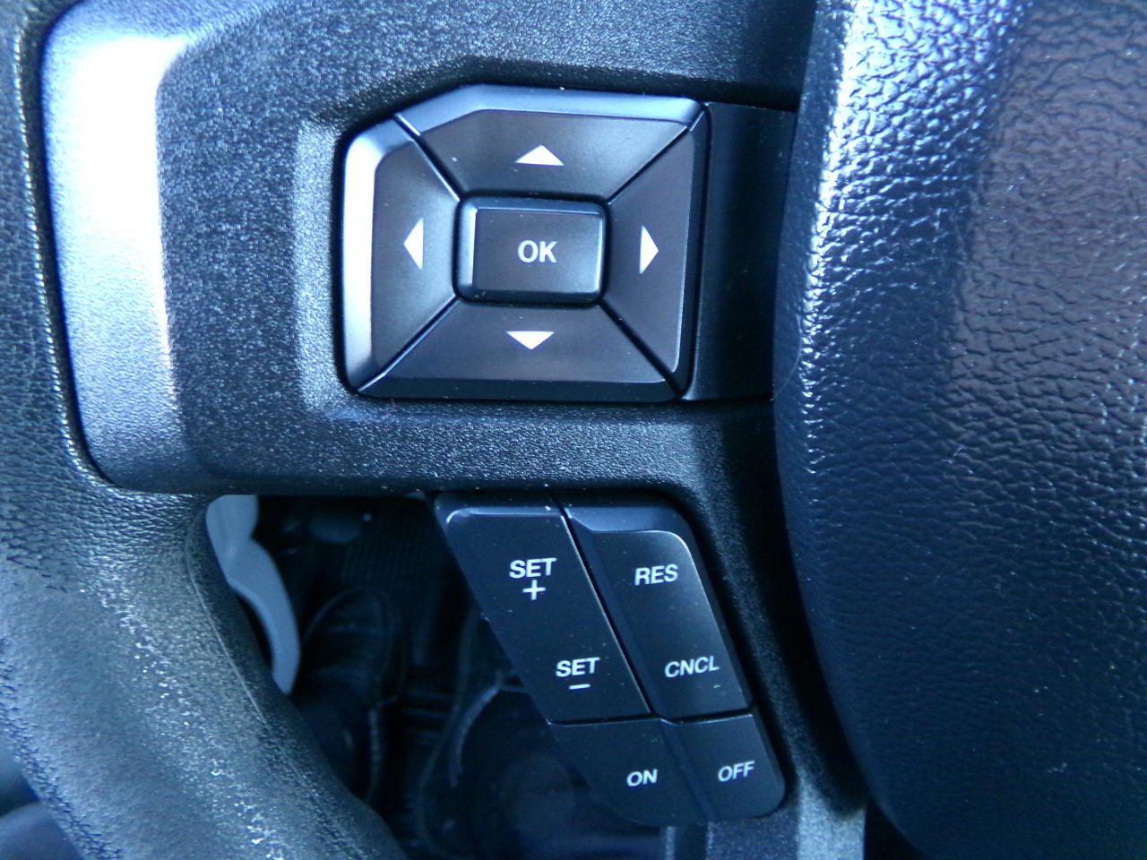 Ford Super Duty F-250 SRW XL 4WD SuperCab 8' Box 2019