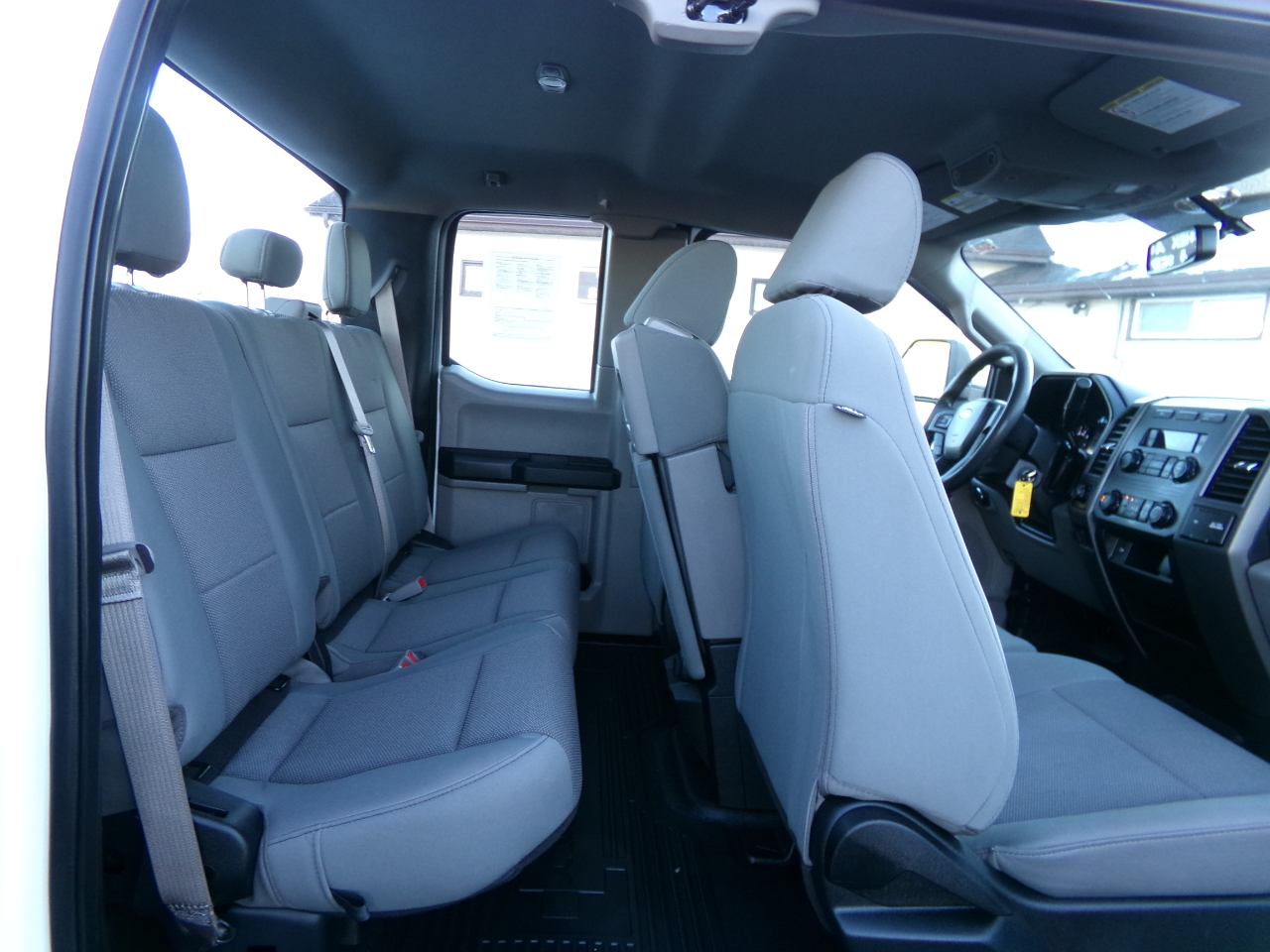 Ford Super Duty F-250 SRW XL 4WD SuperCab 8' Box 2019