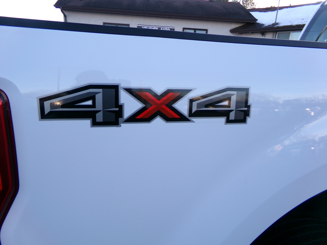 Ford Super Duty F-250 SRW XL 4WD SuperCab 8' Box 2019