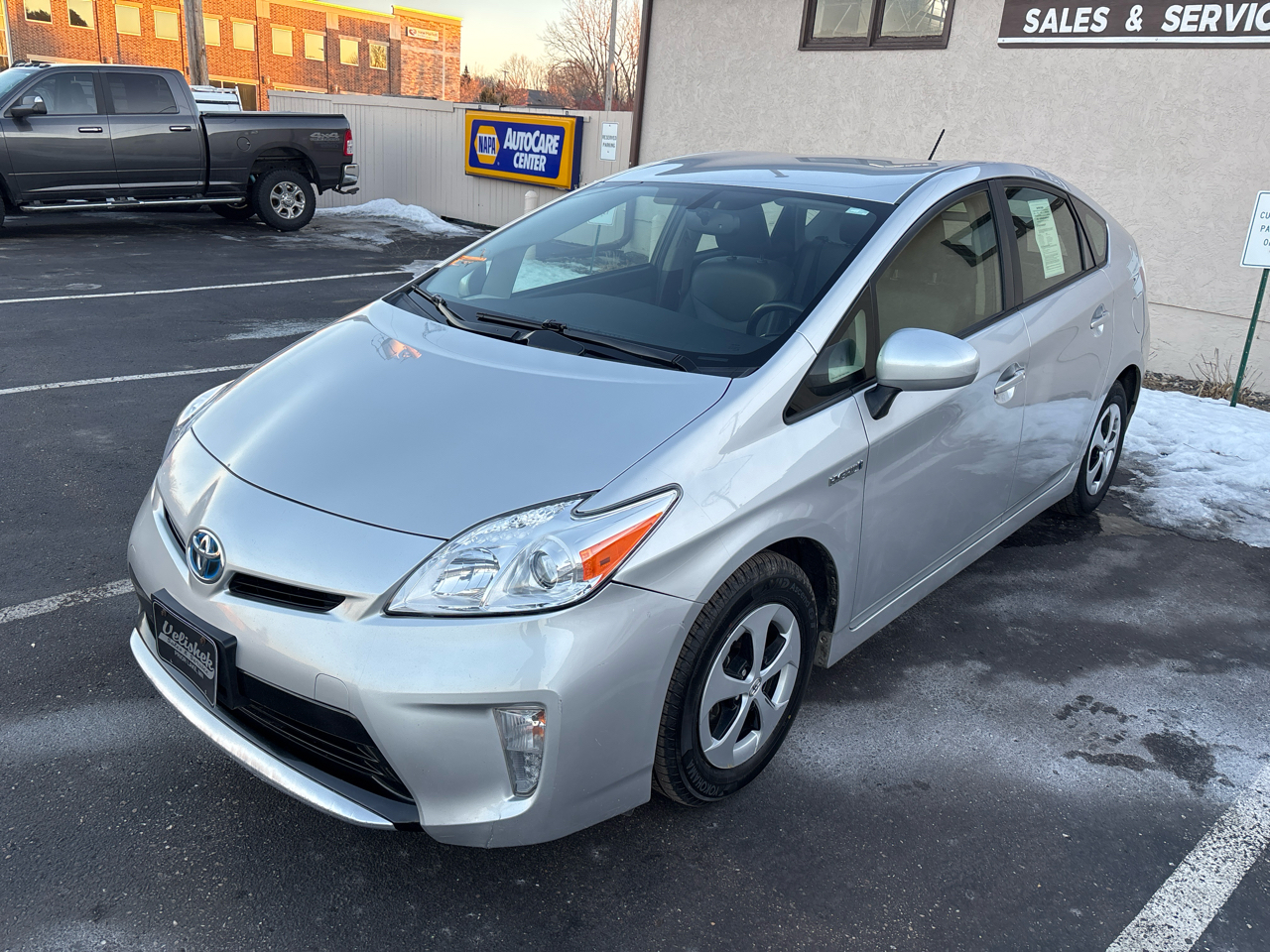 Toyota Prius Four 2015