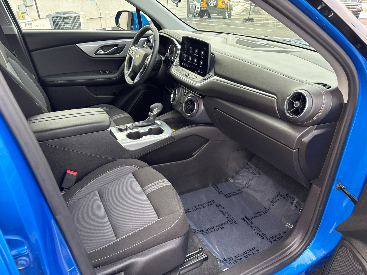 Chevrolet Blazer AWD 4dr LT w/2LT 2025