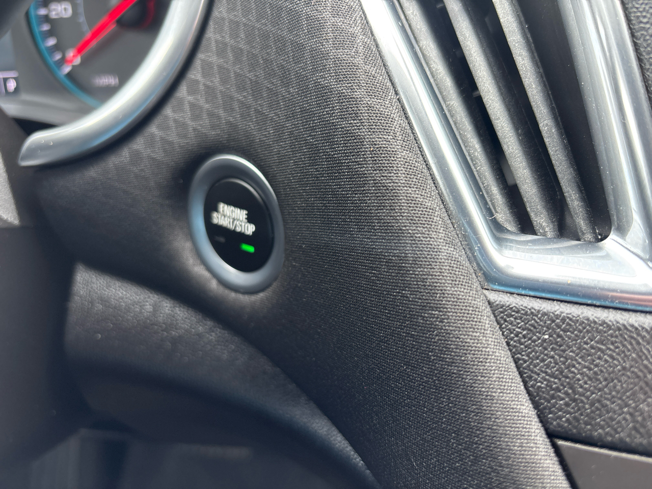 Chevrolet Malibu 4dr Sdn Hybrid w/1HY 2018