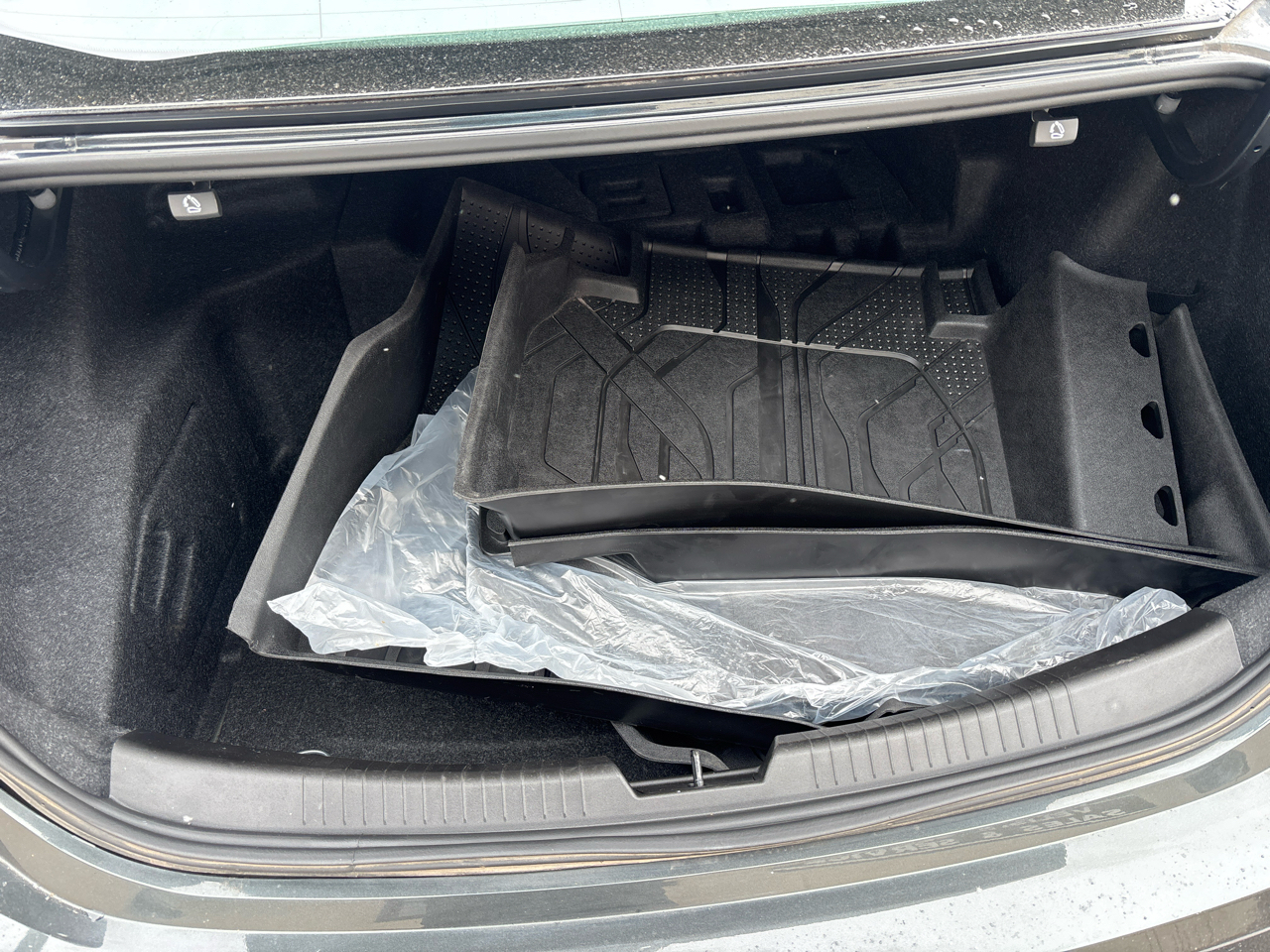 Chevrolet Malibu 4dr Sdn Hybrid w/1HY 2018