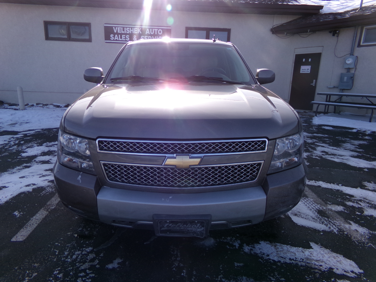 Chevrolet Suburban 4WD 4dr Z71 2011