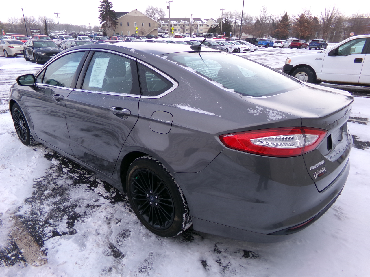 Ford Fusion 4dr Sdn SE FWD 2014