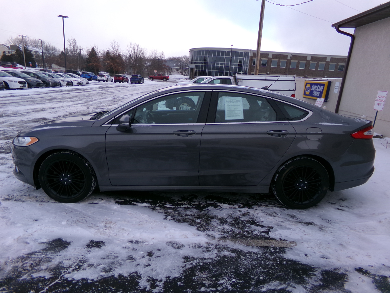 Ford Fusion 4dr Sdn SE FWD 2014
