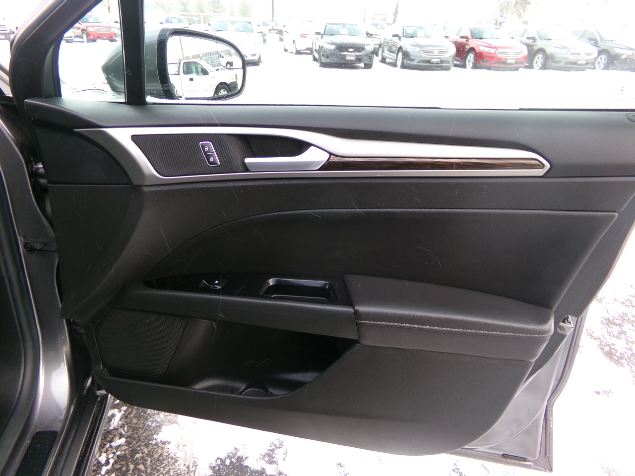 Ford Fusion 4dr Sdn SE FWD 2014